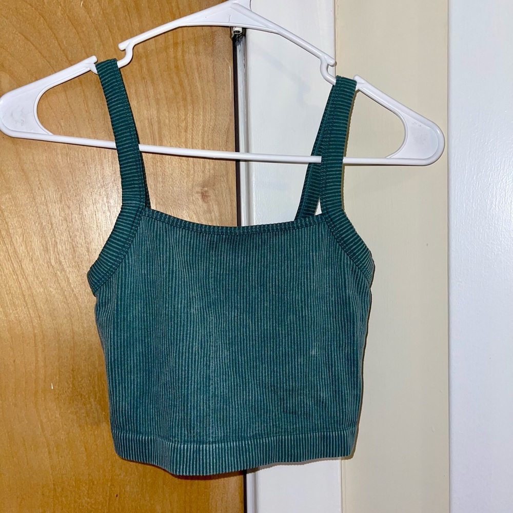 Colsie Dark Green Ribbed Cropped Tank